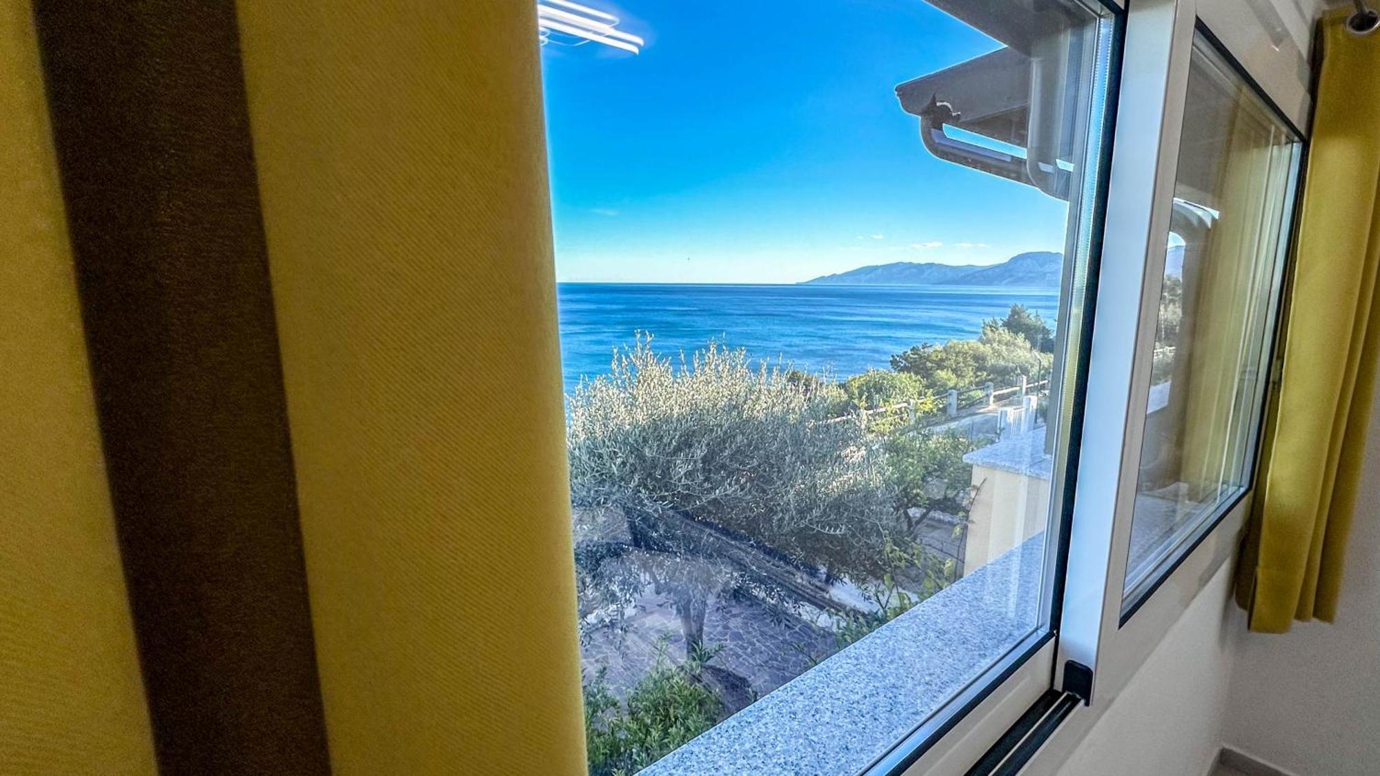 Mama House Con Vista Mare Apartment กาลาโกโนเน ภายนอก รูปภาพ