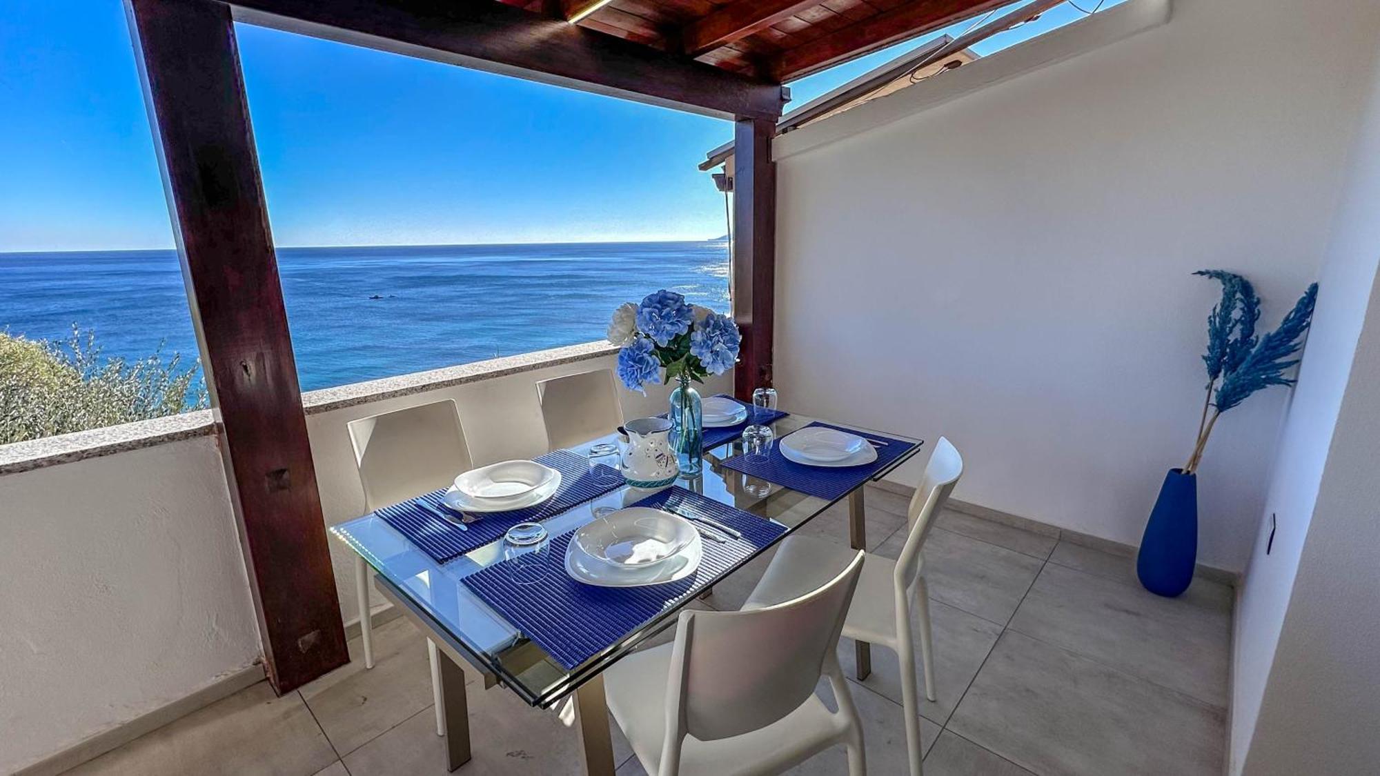 Mama House Con Vista Mare Apartment กาลาโกโนเน ภายนอก รูปภาพ