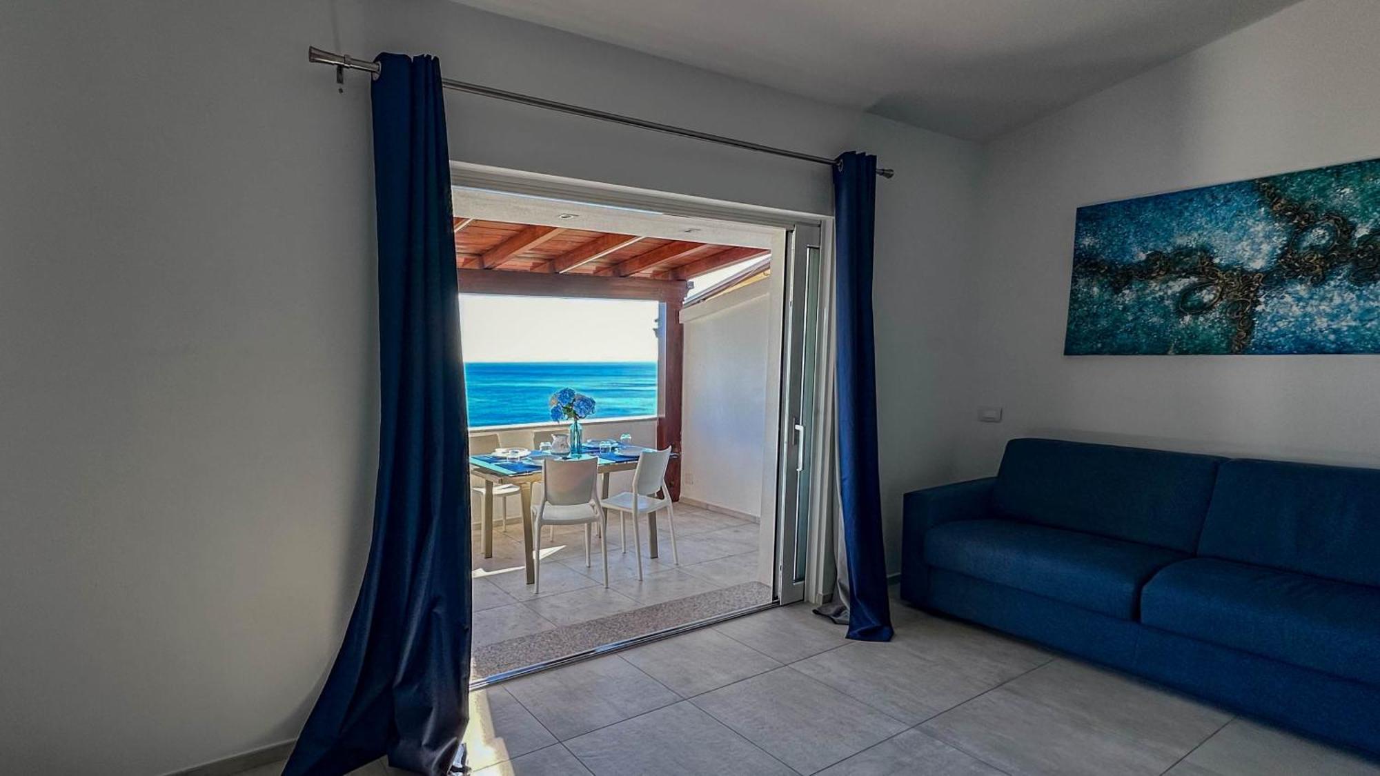 Mama House Con Vista Mare Apartment กาลาโกโนเน ภายนอก รูปภาพ